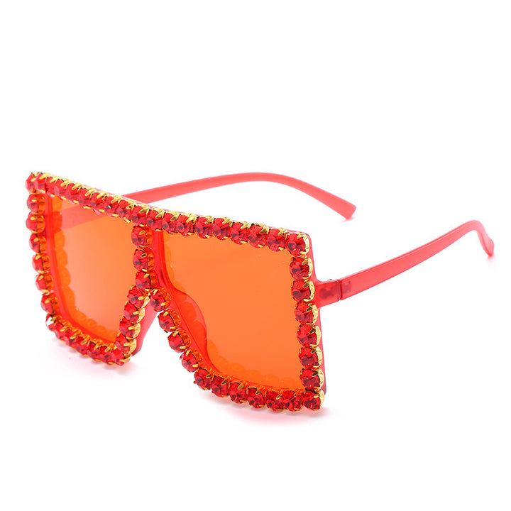 Women's fashionable sunglasses with rhinestone embellishment Bowlift