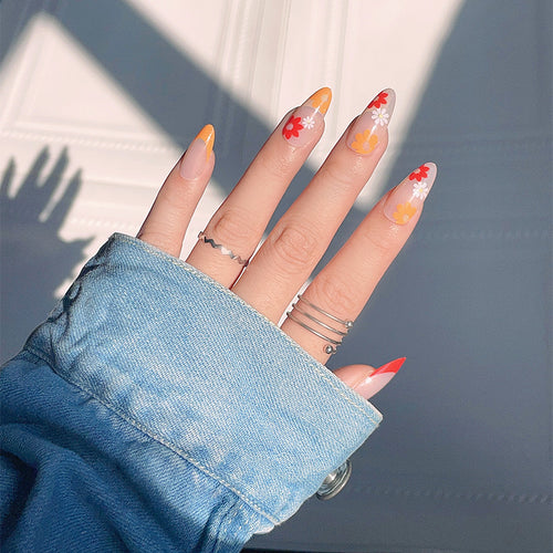 Floral-Designed Press-On Nail Set Bowlift