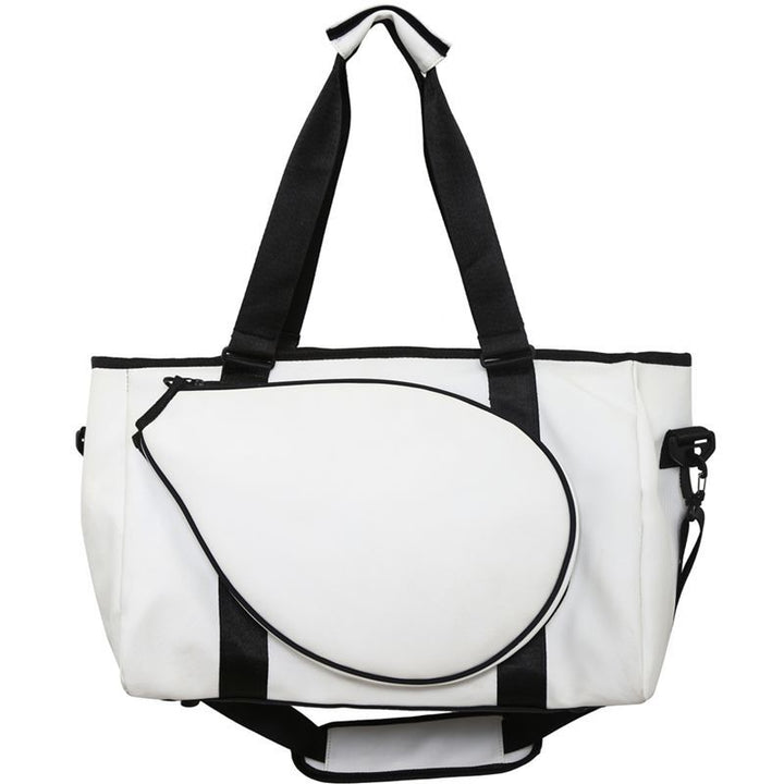 Practical sports and travel bag with ergonomic design Bowlift