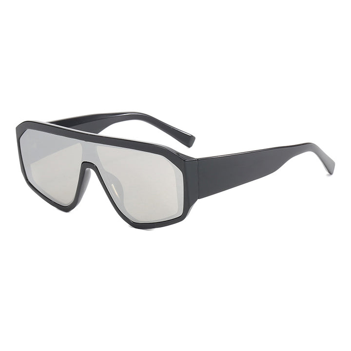 Women Fashionable Oversized Sunglasses in Futuristic Design Bowlift