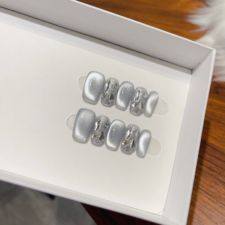 Stylish Nail Art Accessories Bowlift