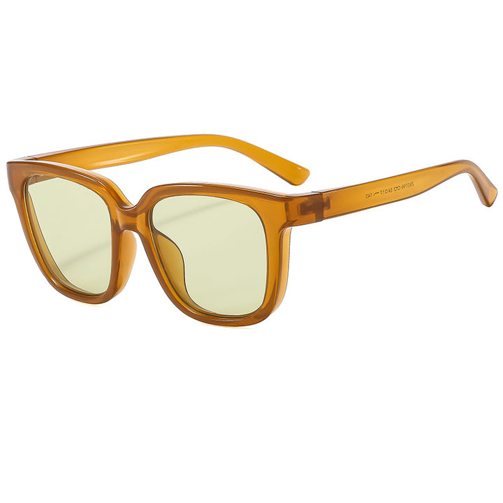 Women's sunglasses in a modern, square design with polarized lenses Bowlift