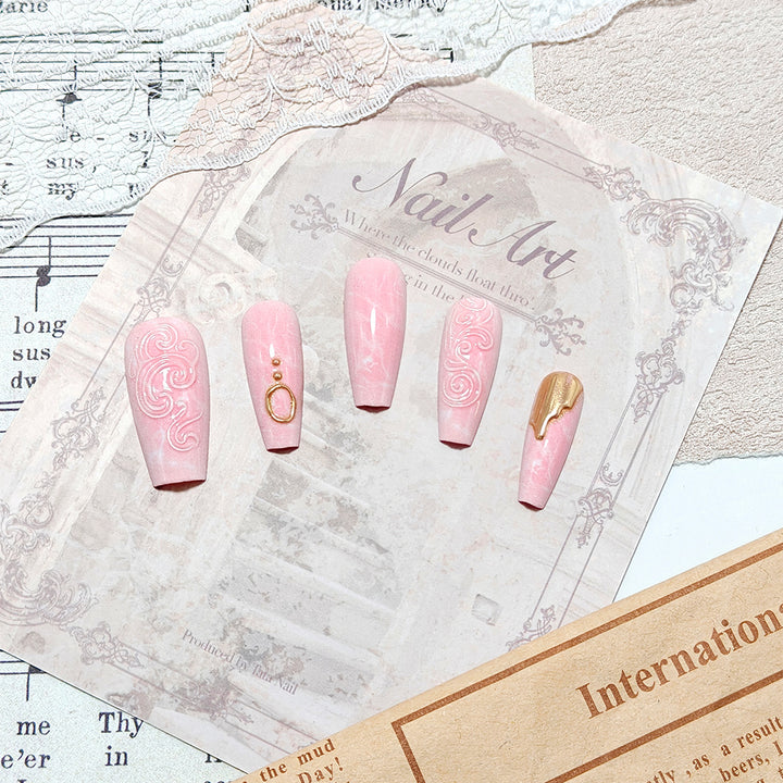 Elegant and Decorative Art Nails Bowlift