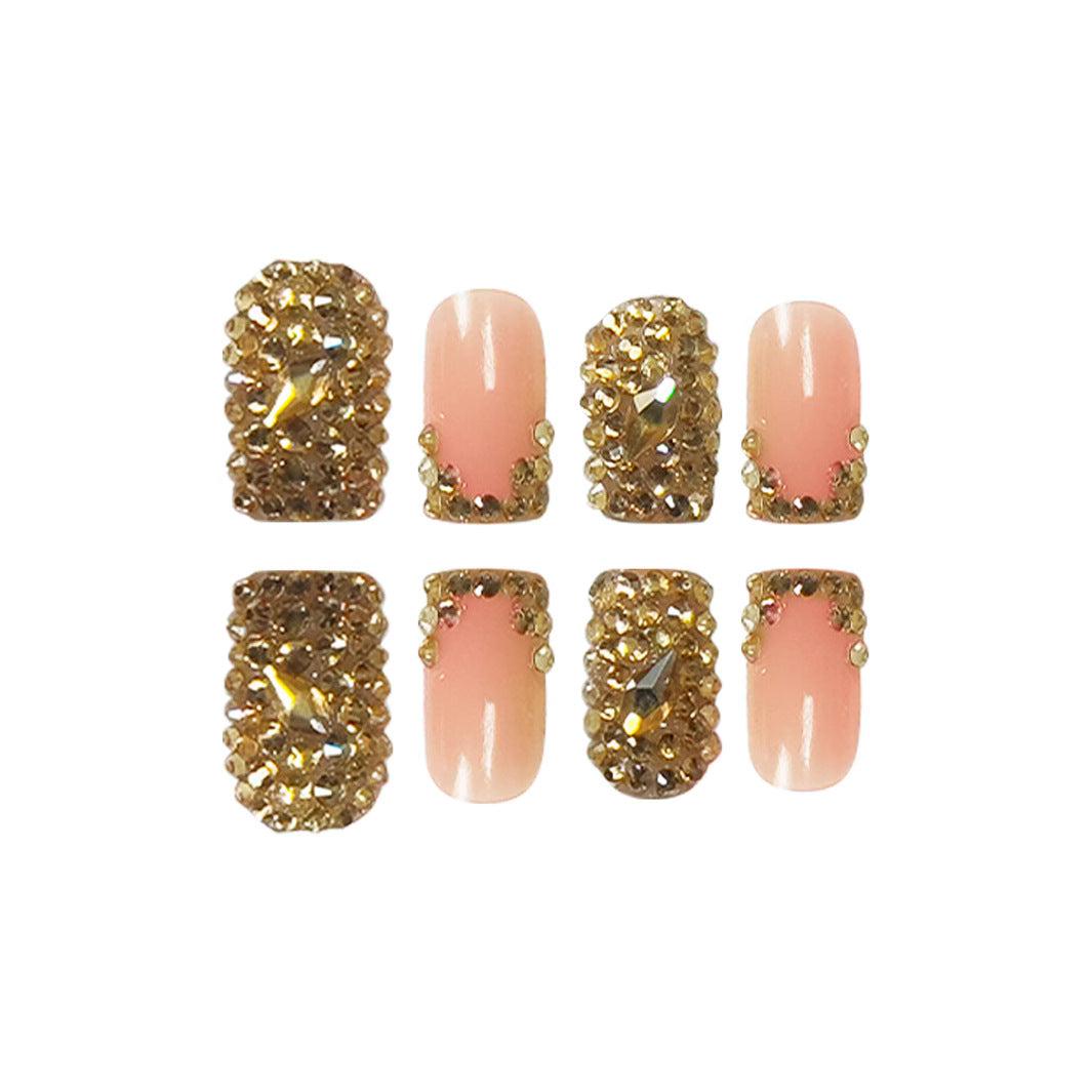 Glamorous Rhinestone-Embellished Nail Extensions Bowlift
