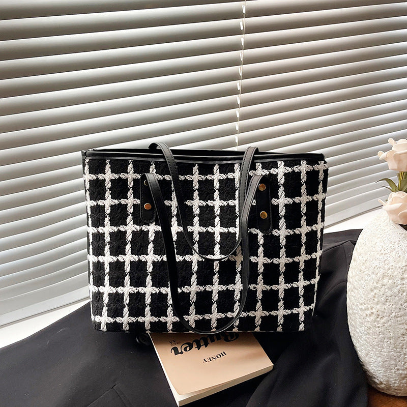 Stylish Structured Tote Bag Bowlift