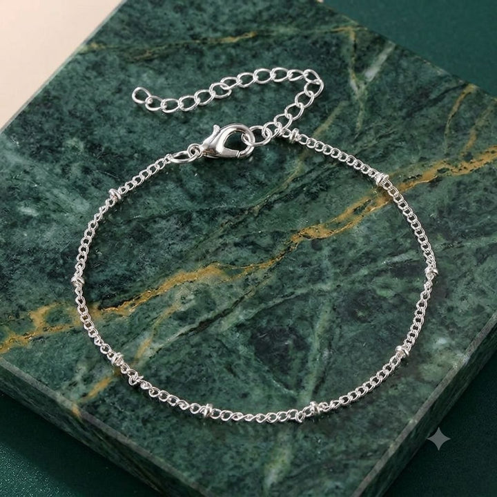 Elegant Gold-Plated Bracelet Bowlift