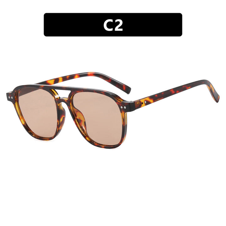 Women’s modern square sunglasses with robust design and UV protection Bowlift