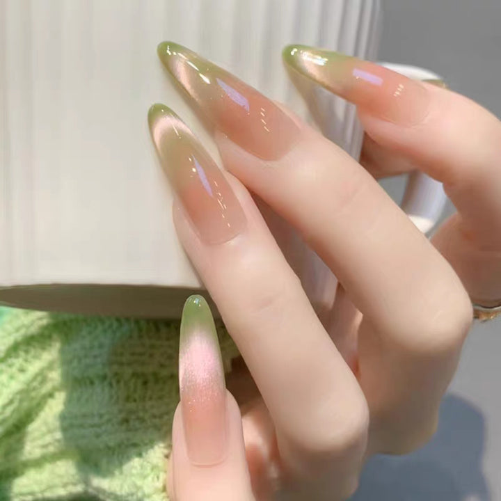 Artistic Press-On Nails with Ombre Finish and Elegant Design Bowlift