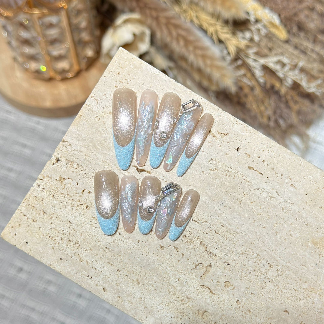 Stylish Stiletto Nail Art Set Bowlift