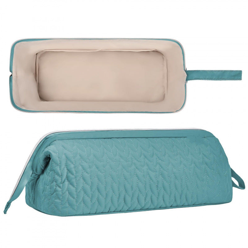 Cosmetic Organizer Bag with Elegant Quilting Bowlift