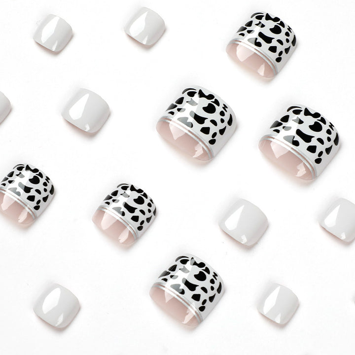 Luxury Toenail Art with Trendy Leopard Pattern Bowlift