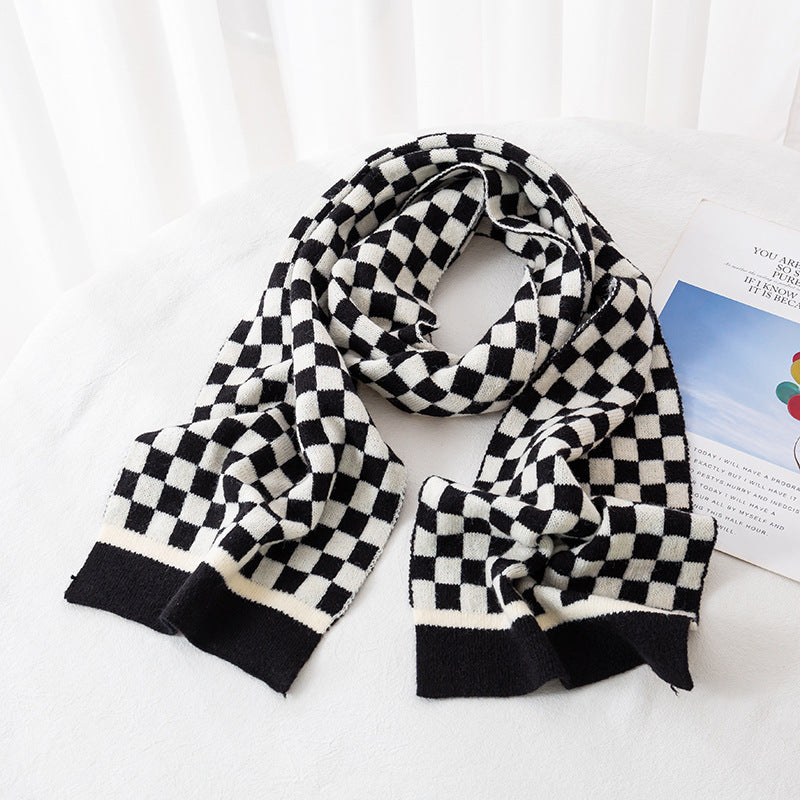 Women Stylish Check Scarf Bowlift