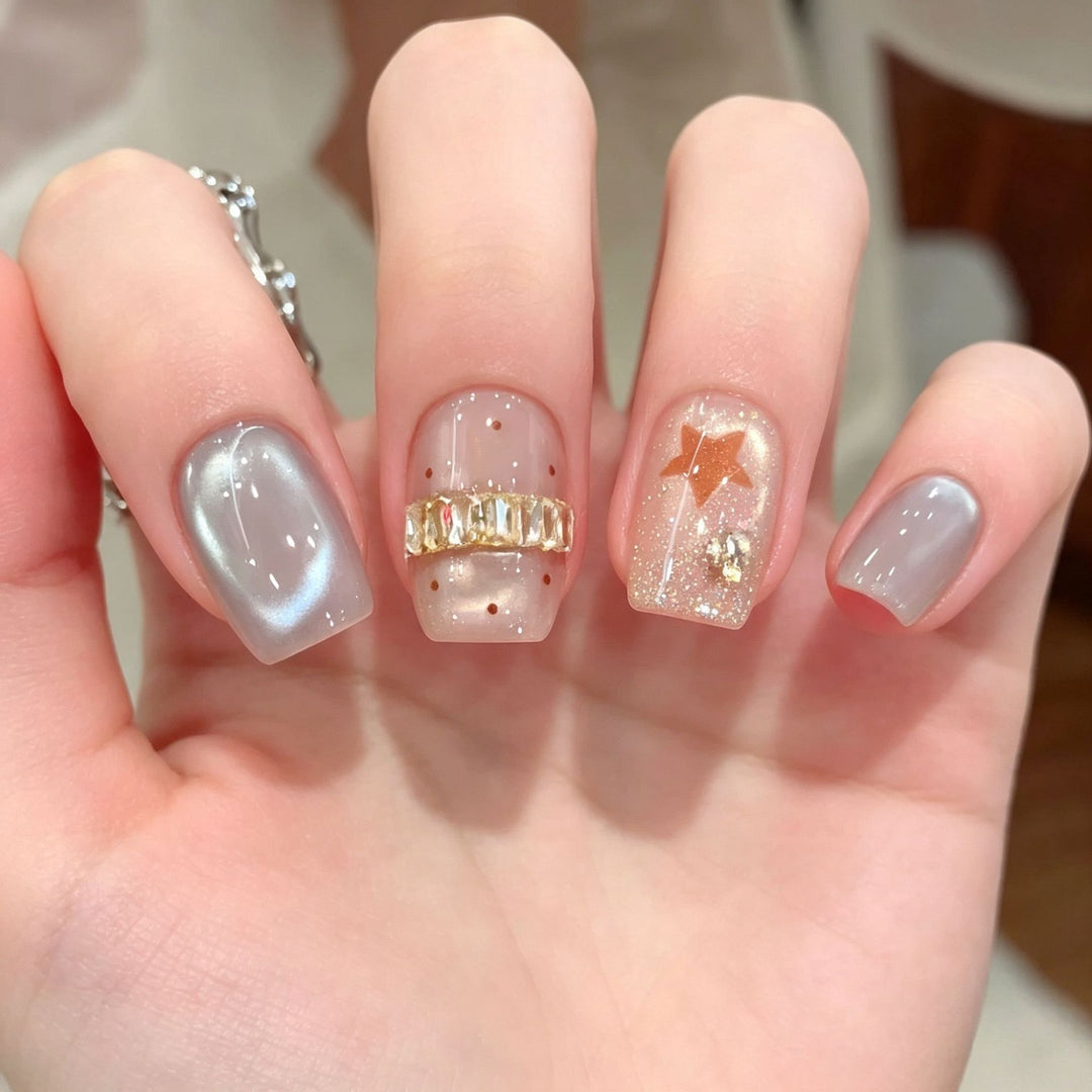 Decorative Press-On Nail Design Set Bowlift