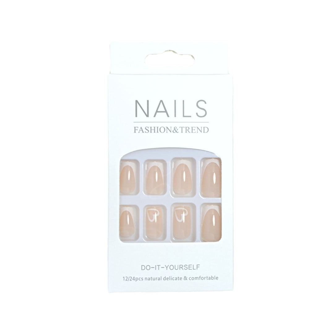 Artistic Heart Design Press-On Nails Bowlift