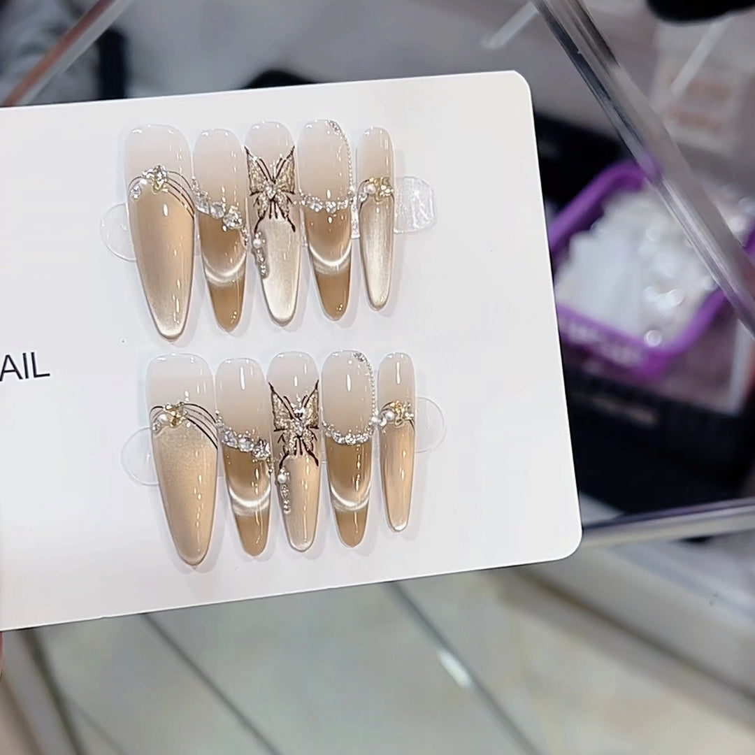 Artistic Butterfly and Pearl-Embellished Press-On Nail Set Bowlift