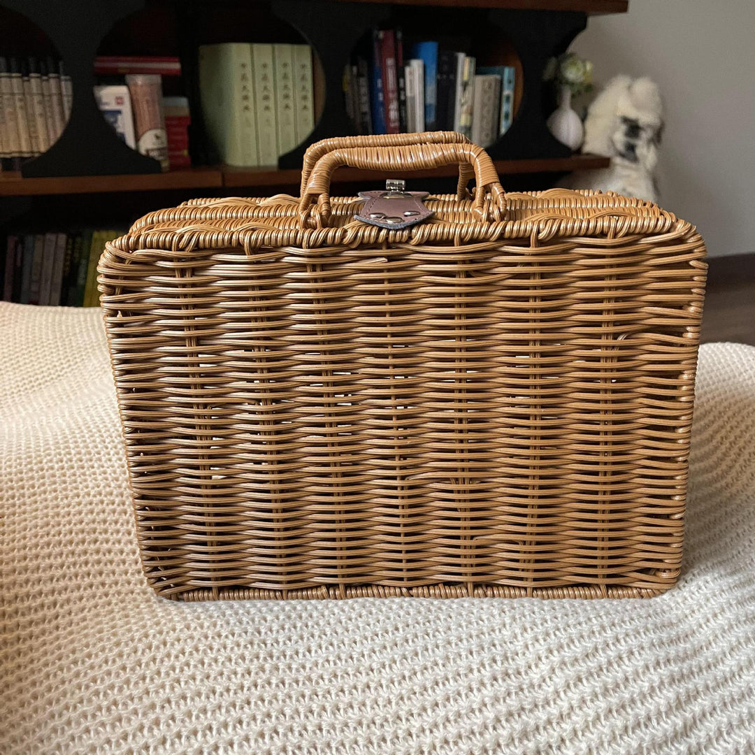 Ladies Basket Bag Bowlift