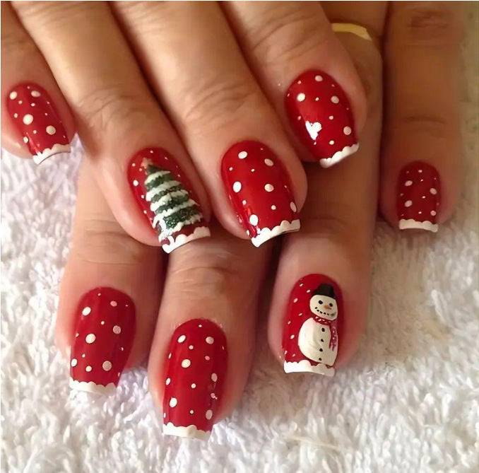 Artistic Winter-Themed Nail Art Bowlift