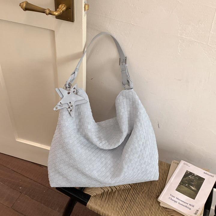 Elegant and Practical Shoulder Bag Bowlift
