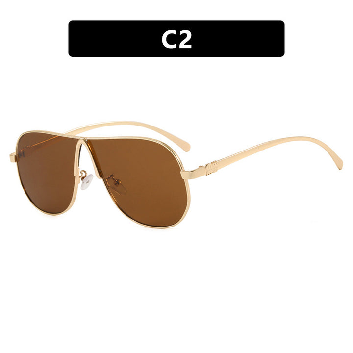 Women oversized sunglasses with modern design Bowlift