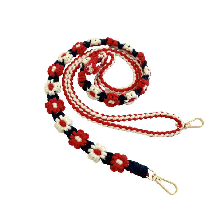 Macrame Pet Leash with Floral Detailing Bowlift