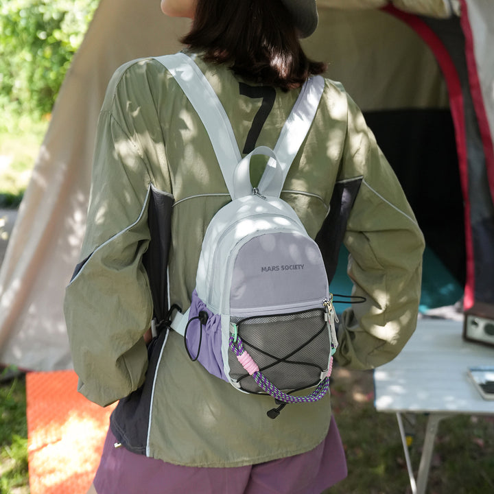 Lightweight Multi-Pocket Sling Bag Bowlift
