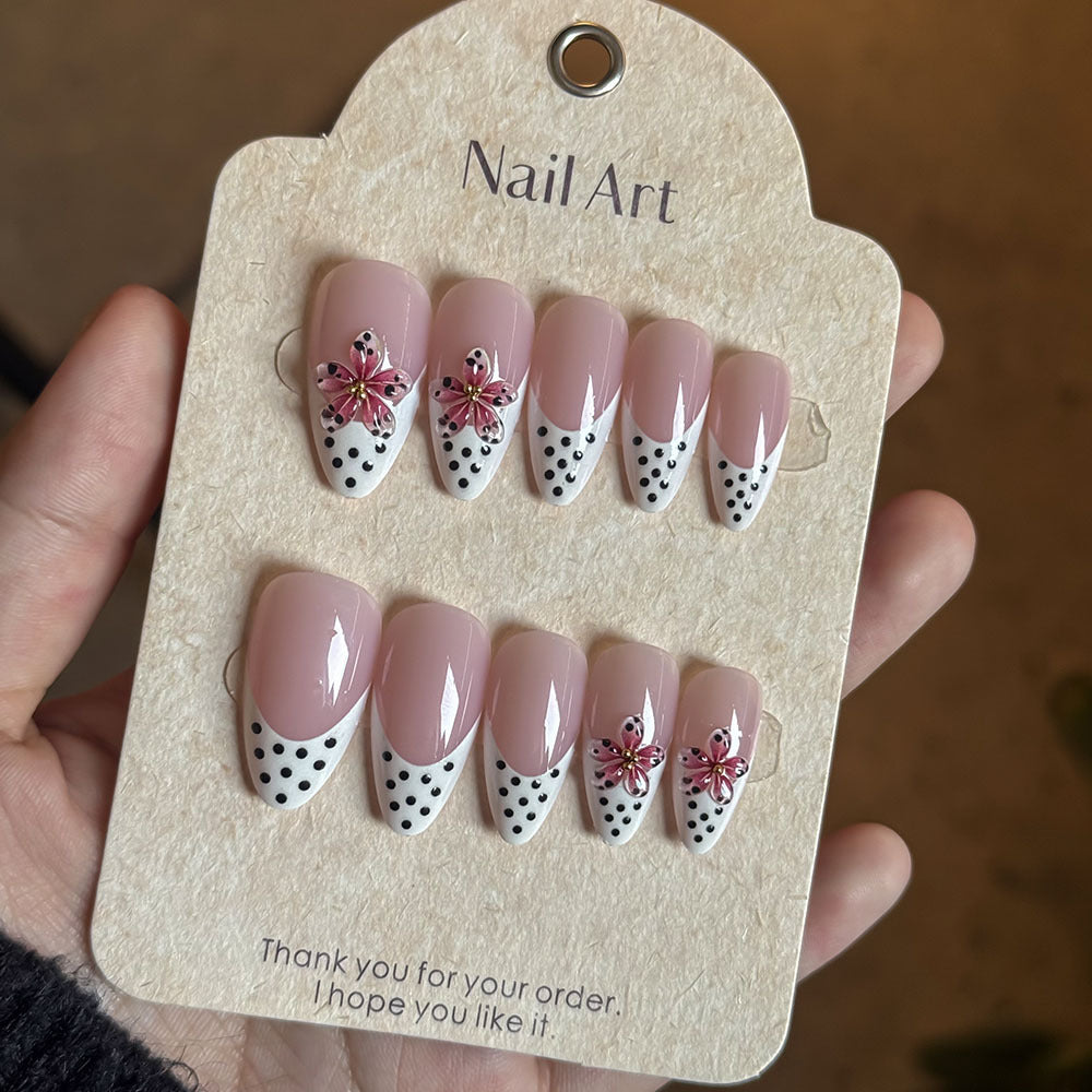 Decorative Floral-Accent Press-On Nail Set Bowlift