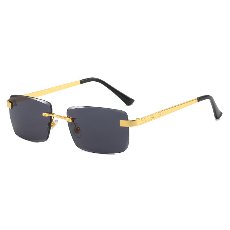 Women's fashionable sunglasses in elegant rectangular design with high-quality metal frame Bowlift