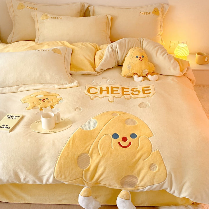 Children's bedding set with cozy microfiber blanket and 3D panda appliqués