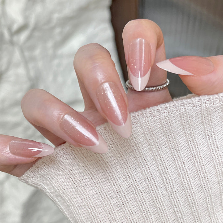 Elegant Stiletto Press-On Nails with Glitter Tip Finish Bowlift