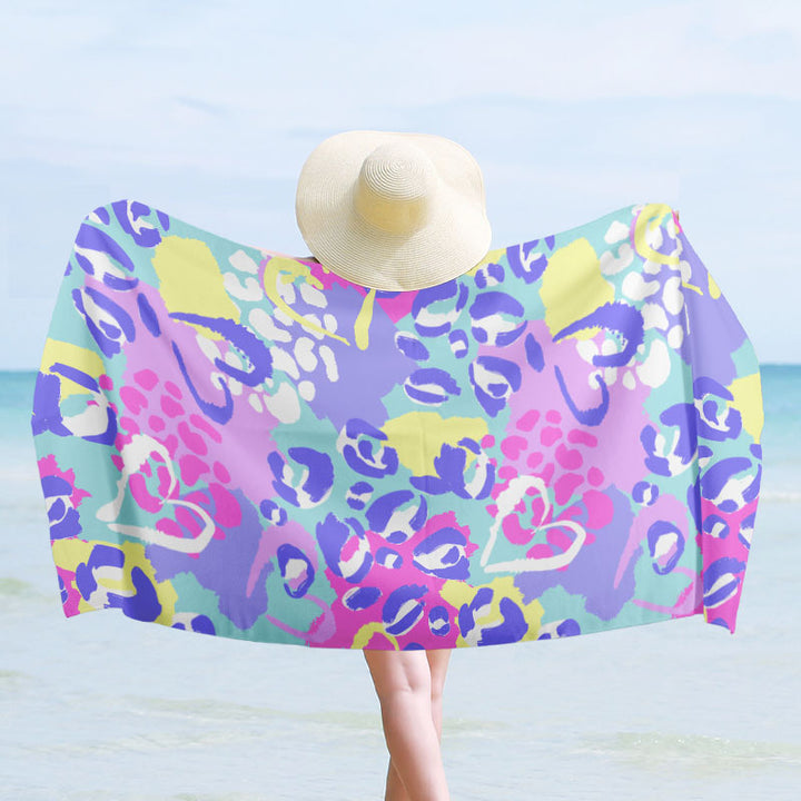 Beach towel with artistic mandala design Bowlift