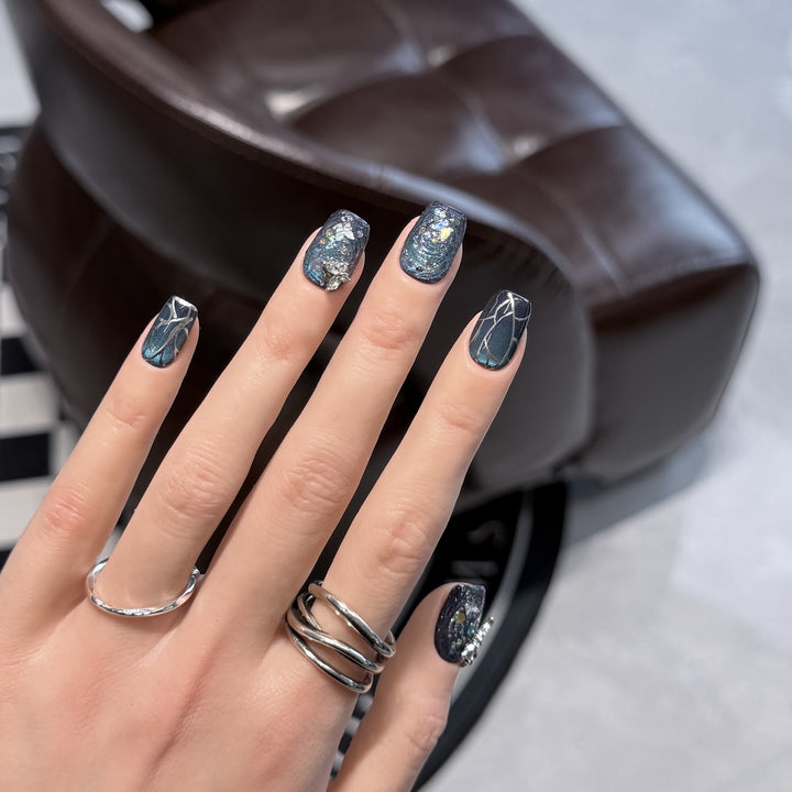 Galaxy-Themed Nail Art Extensions Bowlift