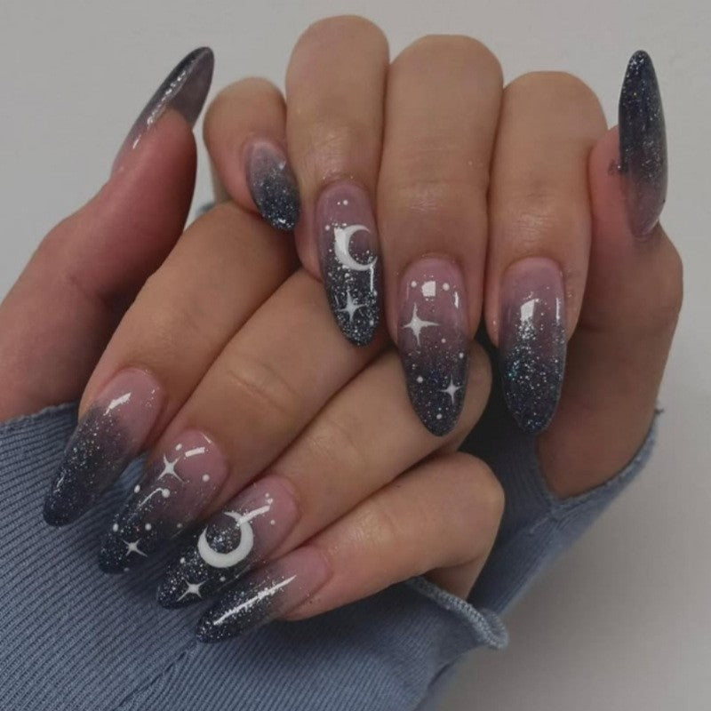 Artful Ghost-Themed Press-On Nails Bowlift