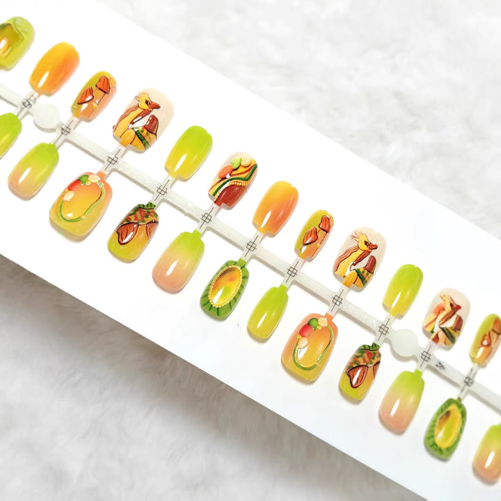 Creative Nail Art Artificial Nails Bowlift