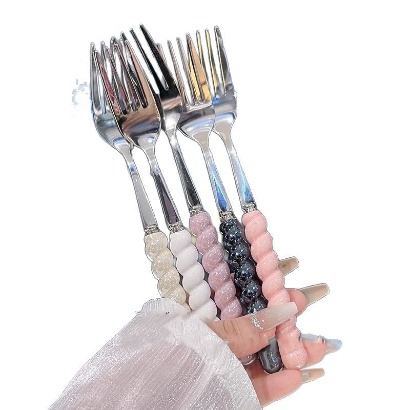 Stylish dessert forks Bowlift