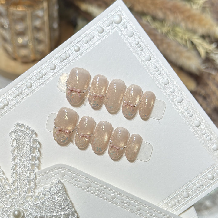 Press-On Nail Art Set with Elegant Bow Accents Bowlift