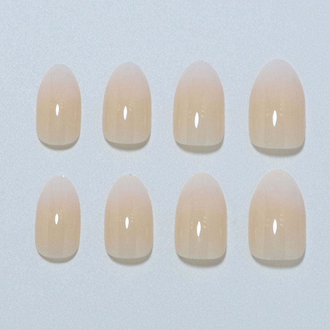 Elegant Almond-Shaped Press-On Nail Set Bowlift
