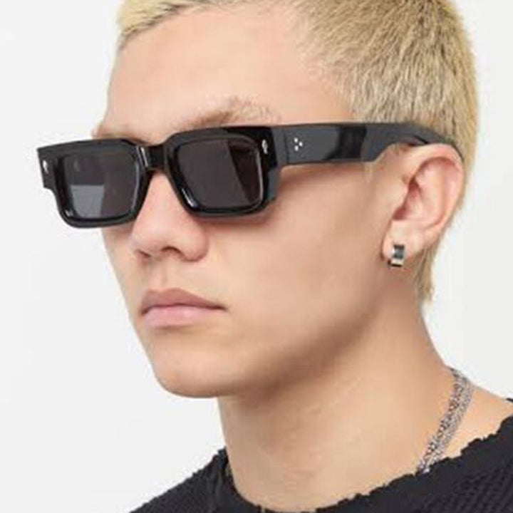 Women's fashionable square sunglasses in striking tortoiseshell design Bowlift