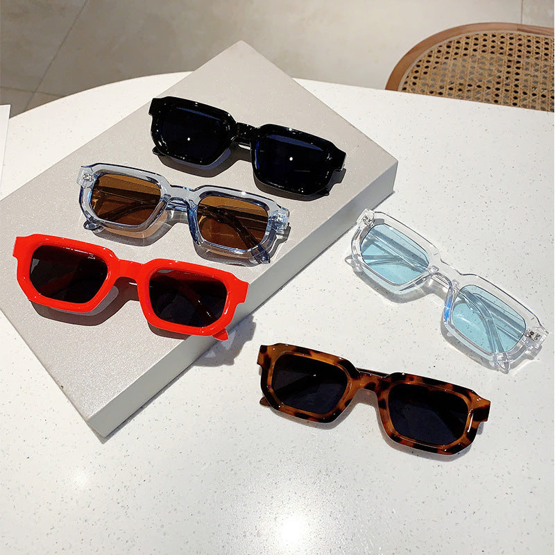Women geometric sunglasses with fashionable high-gloss frame Bowlift