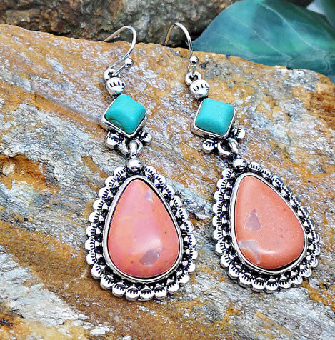 Artisan Crafted Statet Earrings Bowlift