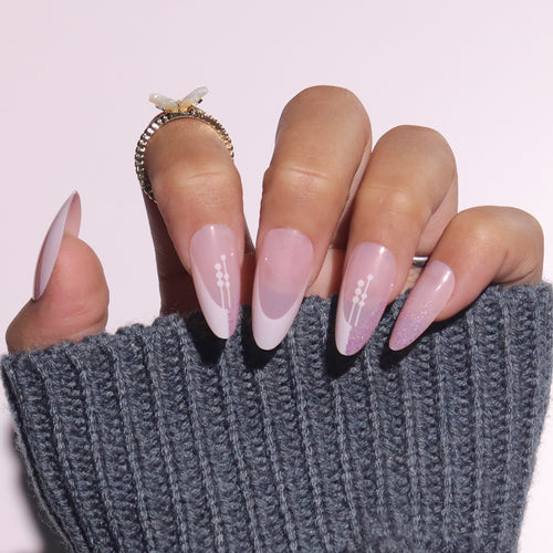 Elegant Stiletto Press-On Nails with Artistic French Tip Bowlift