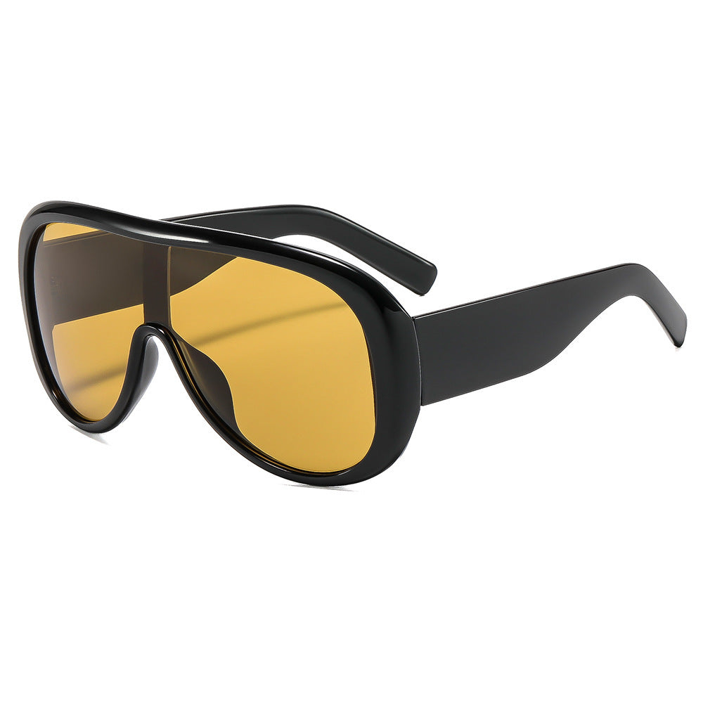 Sporty Protective Shield Sunglasses Bowlift