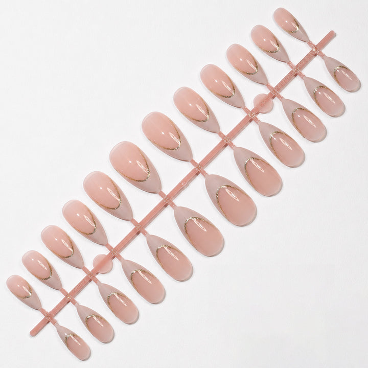 Elegant Artificial Nails with Gold Accents Bowlift