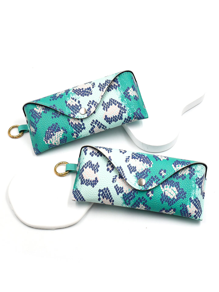 Trendy Animal Print Eyewear Case Bowlift