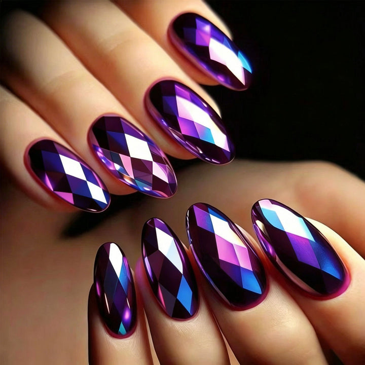 Shiny artificial nails Bowlift