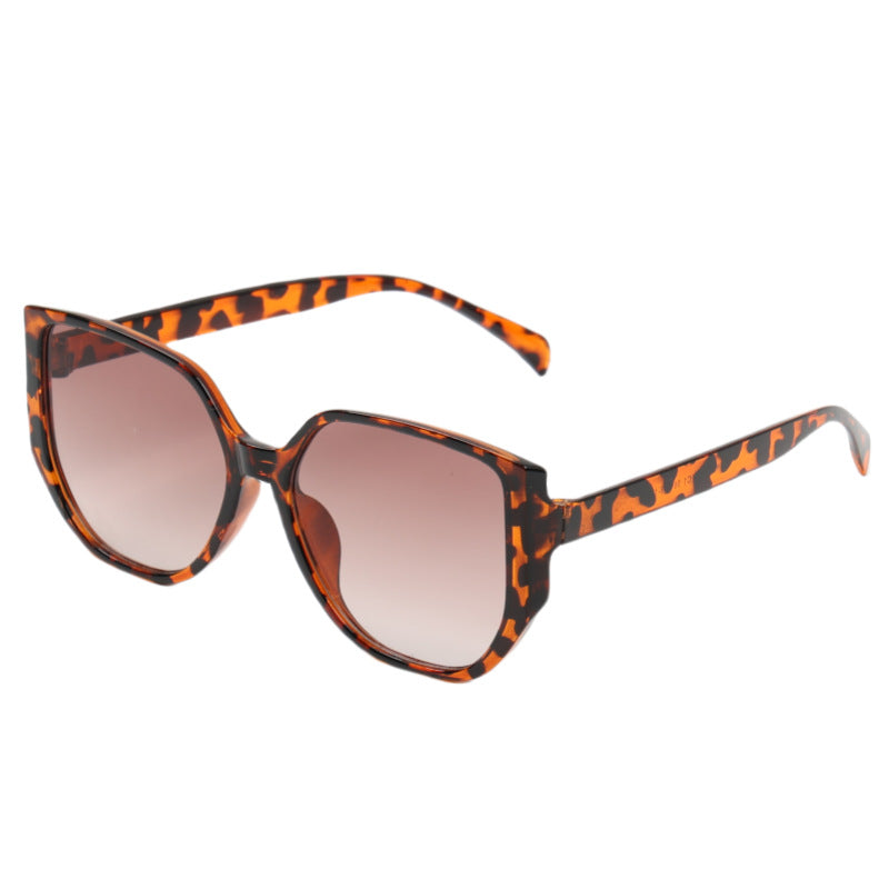 Women's fashionable oversized sunglasses with animal pattern Bowlift