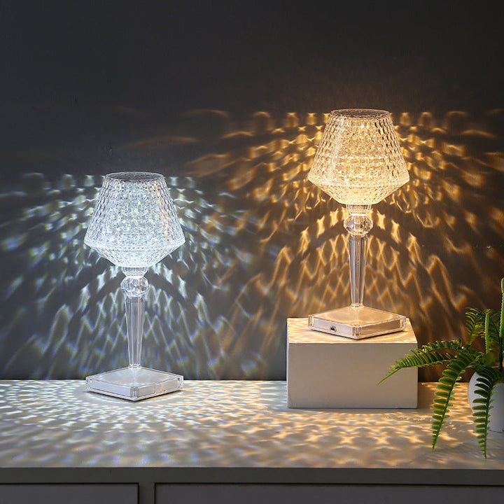 Liesbeth Crystal Lamp – Luxury Table Lamp with USB Charging Function Bowlift