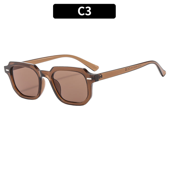 Fashionable Bold Frame Sunglasses