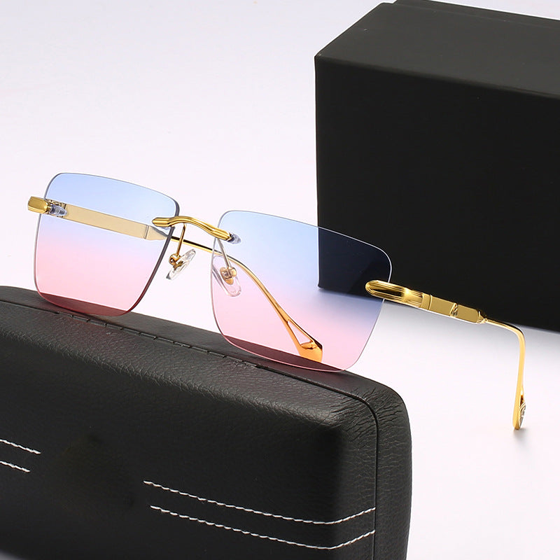 Women's fashionable square sunglasses with luxurious metal accents Bowlift