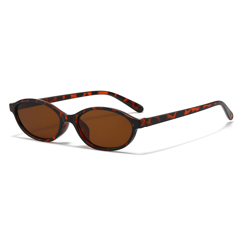 Retro Oval Frame Eyewear