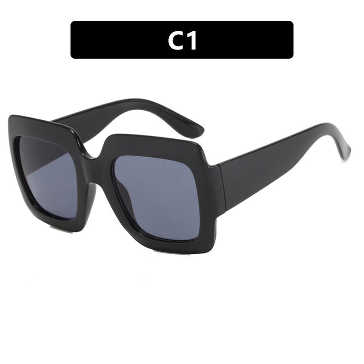 Women's oversized square sunglasses with striking tortoiseshell design Bowlift